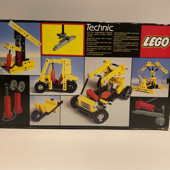 1984 Vintage LEGO Technic Universal set 8040 Complete w Box & Instructions - Picture 3 of 7